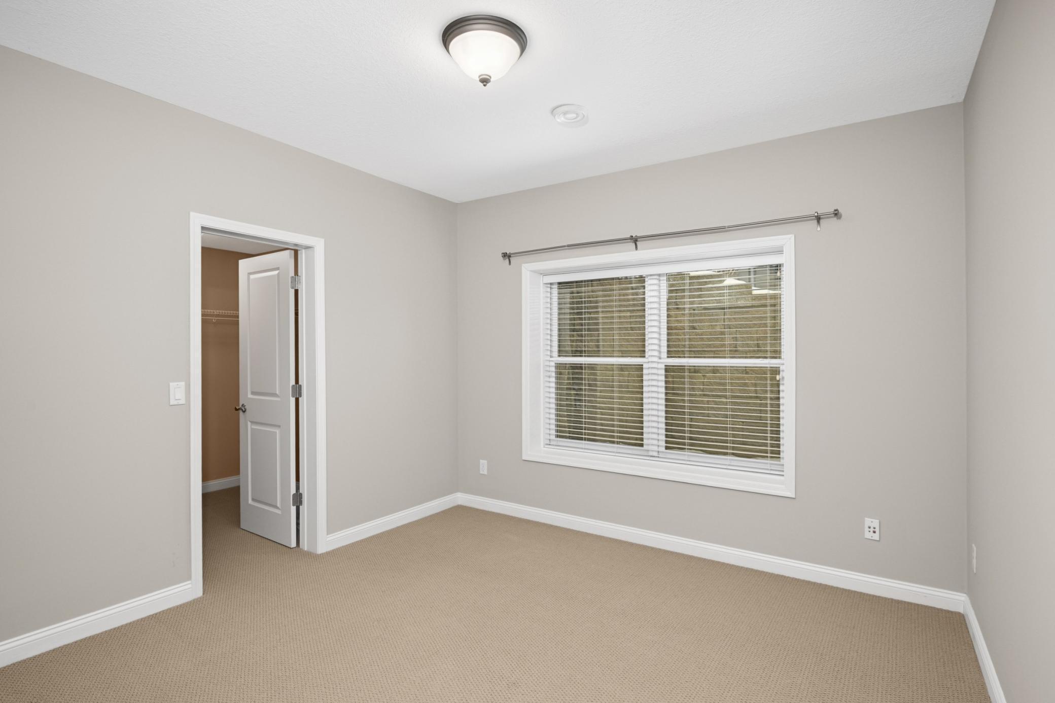 1356 Riverside Lane Mendota Heights, MN 55118 - Photo 39 of 43