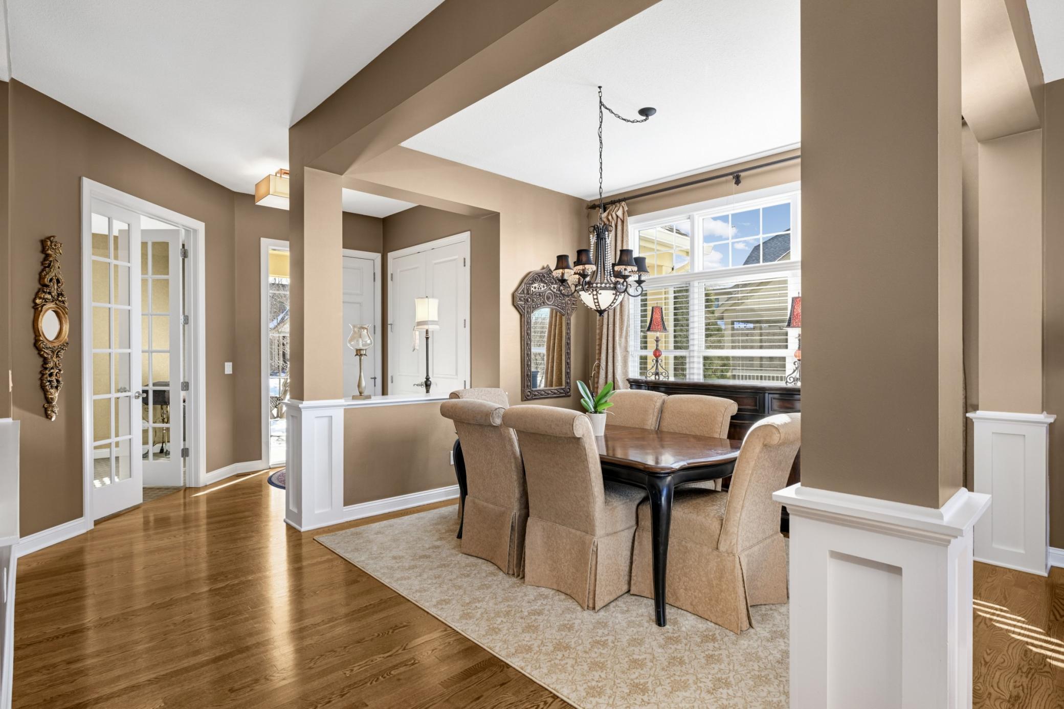 1356 Riverside Lane Mendota Heights, MN 55118 - Photo 8 of 43