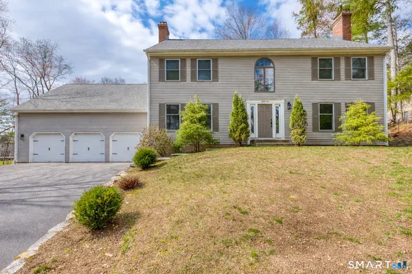 $850,000 | 35 High Gate Drive, Avon, CT 06001