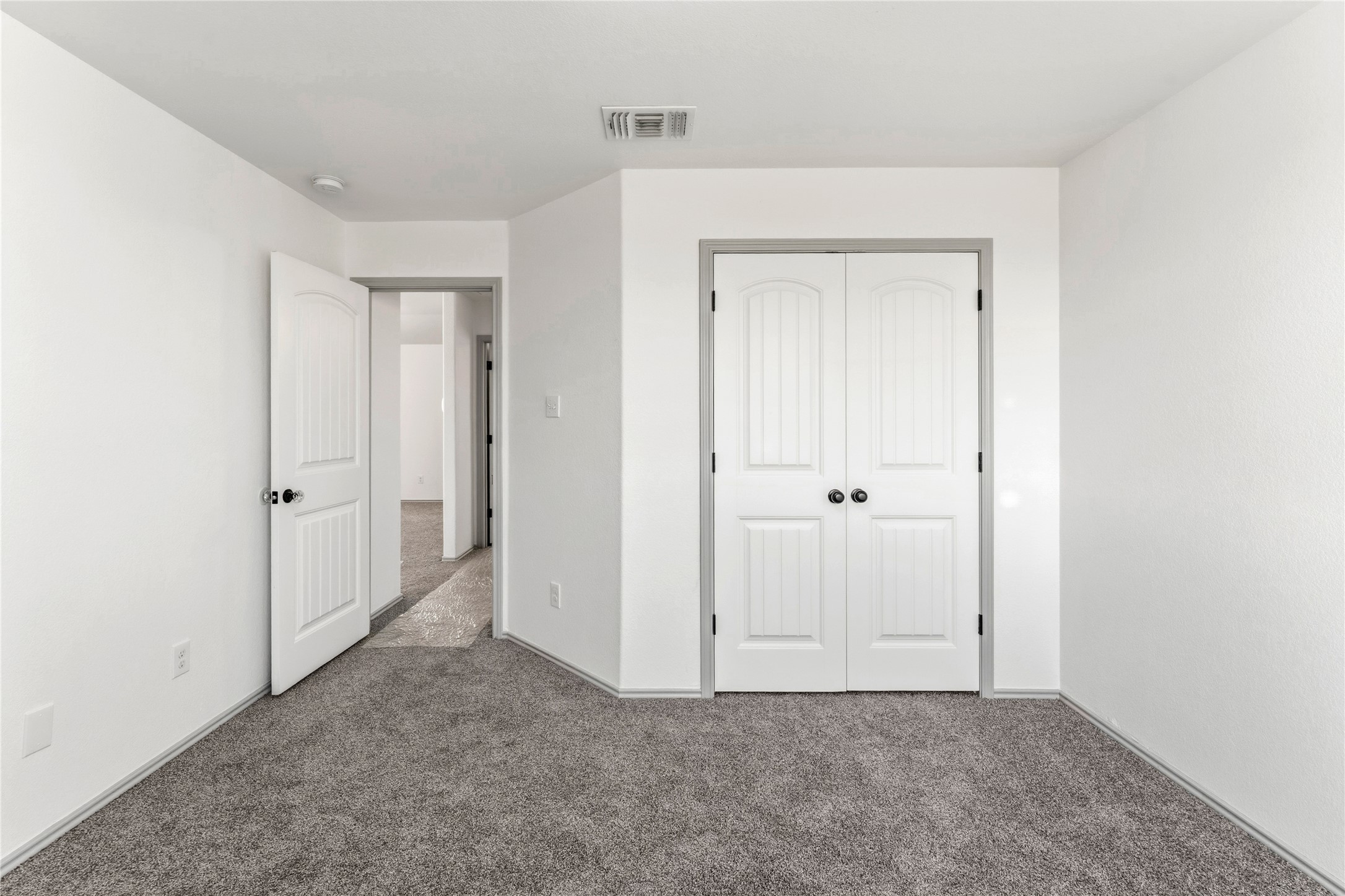 100 Serpentine Lane Jarrell, TX 76537 - Photo 34 of 40 a view of an empty room