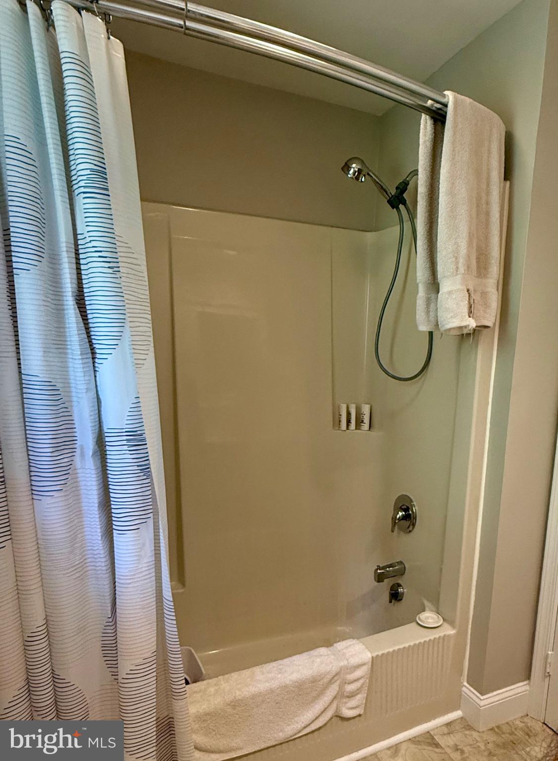 1430 Sandbox Road Harrington, DE 19952 - Photo 12 of 45 Hall bath shower
