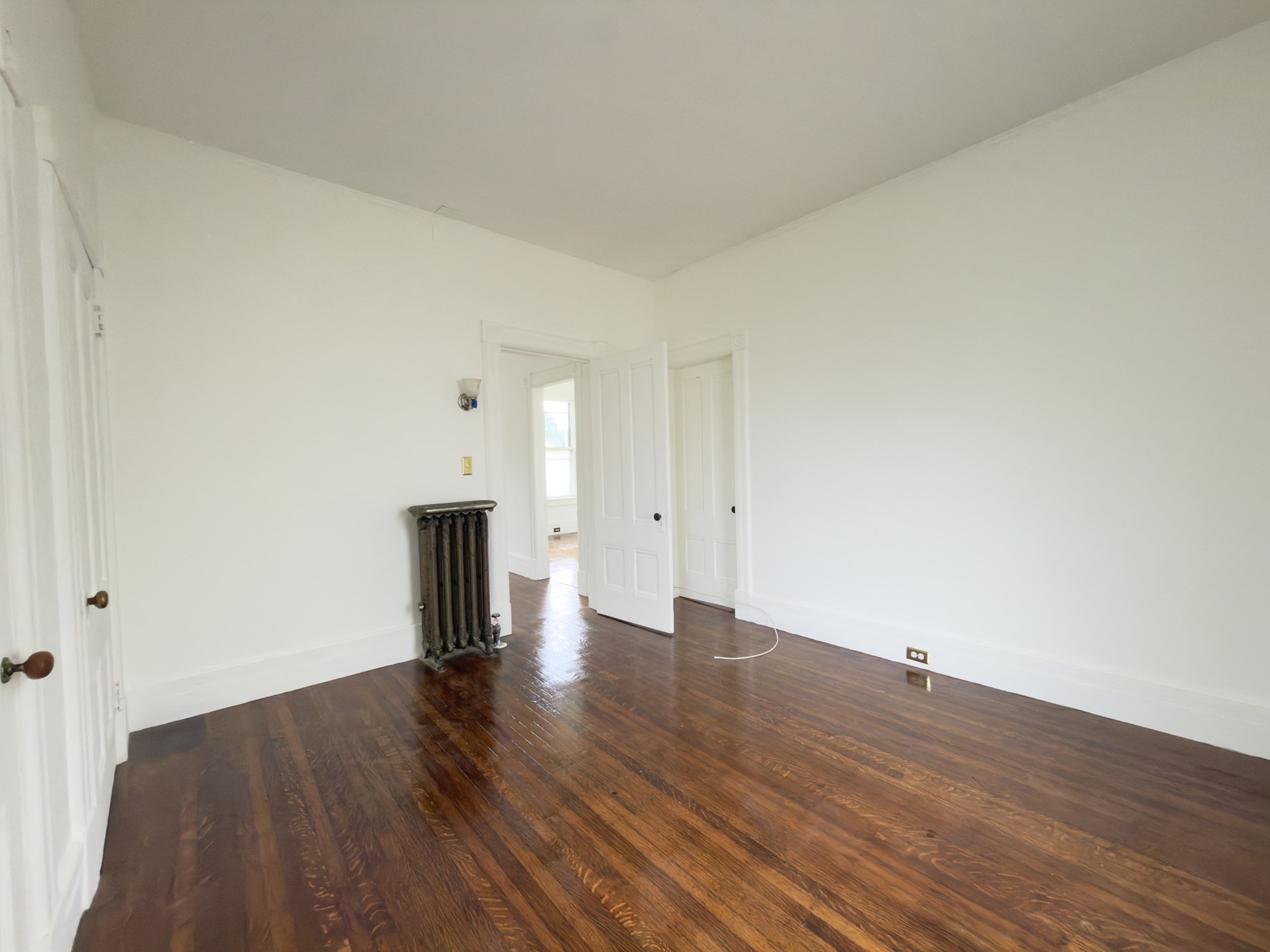142 Thompson Street, Unit 1 Springfield, MA 01109 - Photo 7 of 15 Gallery Image 7