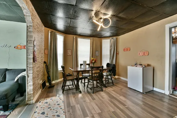 $195,000 | 107 Dove Street, Johnstown, NY 12095