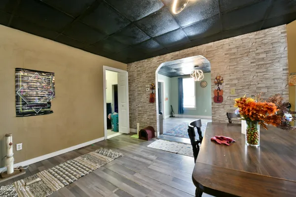 $195,000 | 107 Dove Street, Johnstown, NY 12095