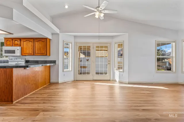 $334,900 | 710 West Benton Avenue, Nampa, ID 83651