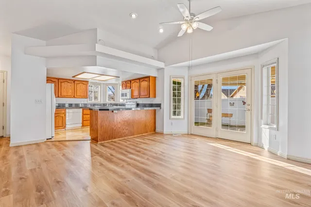 $334,900 | 710 West Benton Avenue, Nampa, ID 83651