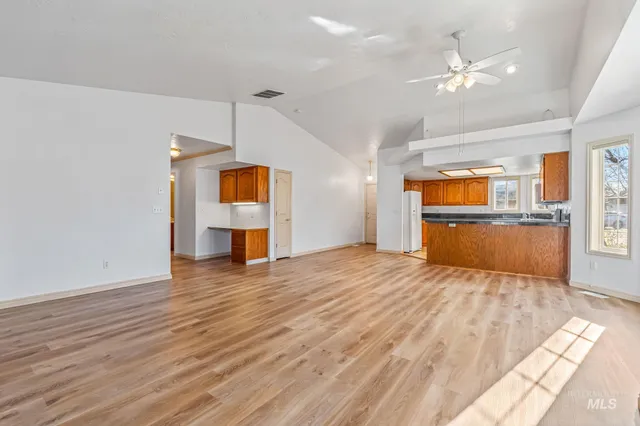 $334,900 | 710 West Benton Avenue, Nampa, ID 83651