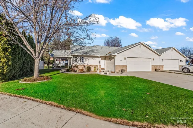 $334,900 | 710 West Benton Avenue, Nampa, ID 83651