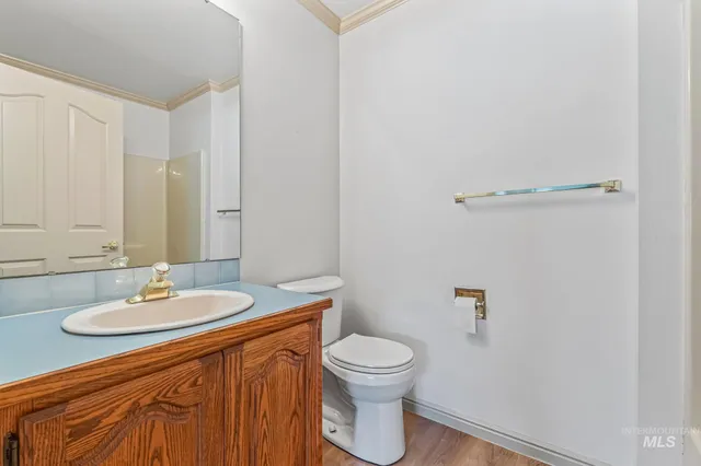 $334,900 | 710 West Benton Avenue, Nampa, ID 83651