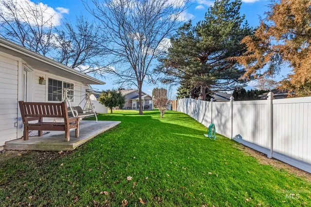 $334,900 | 710 West Benton Avenue, Nampa, ID 83651