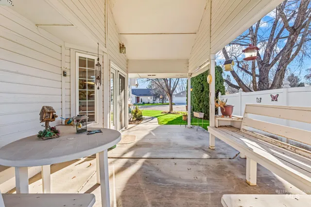 $334,900 | 710 West Benton Avenue, Nampa, ID 83651