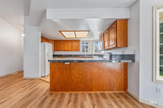 $334,900 | 710 West Benton Avenue, Nampa, ID 83651