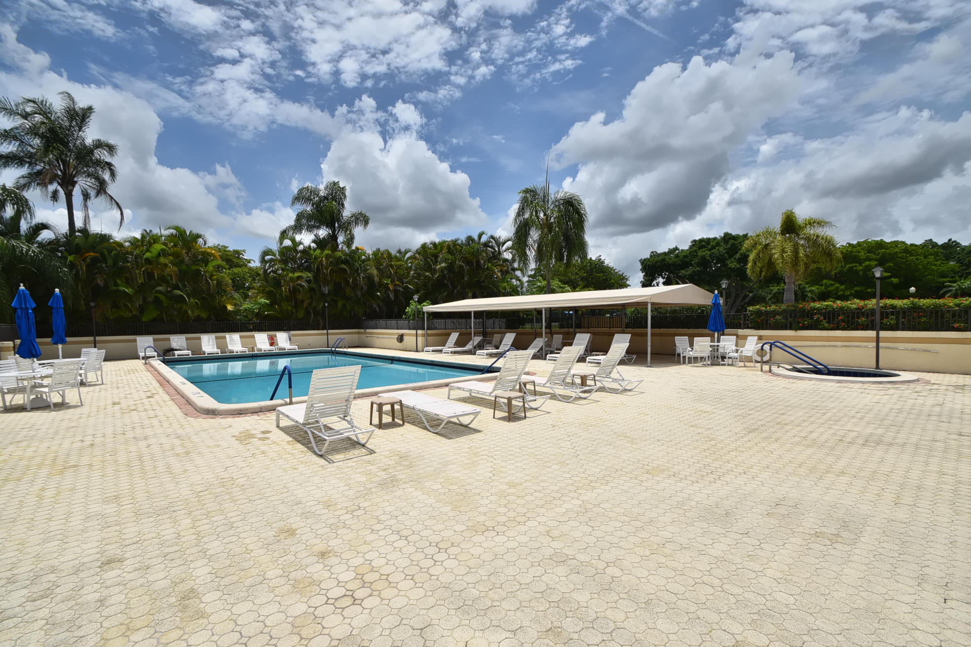 8025 Copenhagen Way Boca Raton, FL 33434 - Photo 42 of 43 DSC_8541