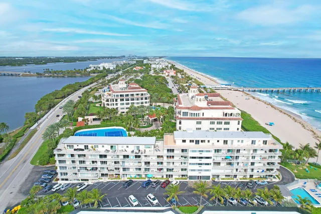 $325,000 | 3030 South Ocean Boulevard, Unit 332, Palm Beach, FL 33480