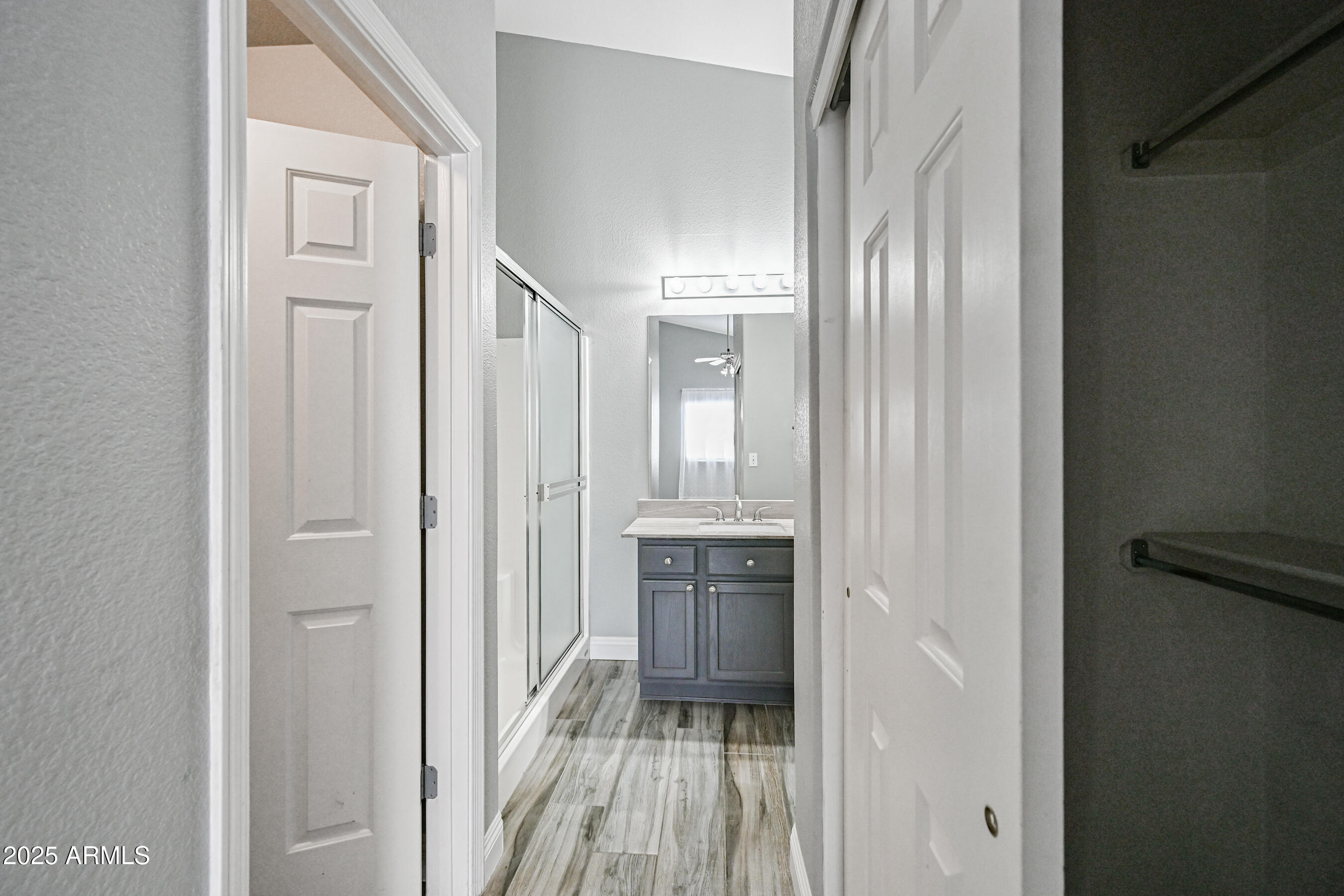 726 South Nebraska Street, Unit 91 Chandler, AZ 85225 - Photo 15 of 20 a bathroom with a sink and a mirror