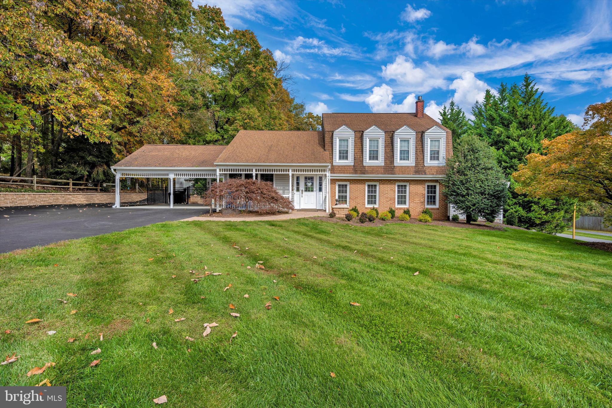 25125 Seneca View Court Gaithersburg, MD 20882 - Photo 2 of 64