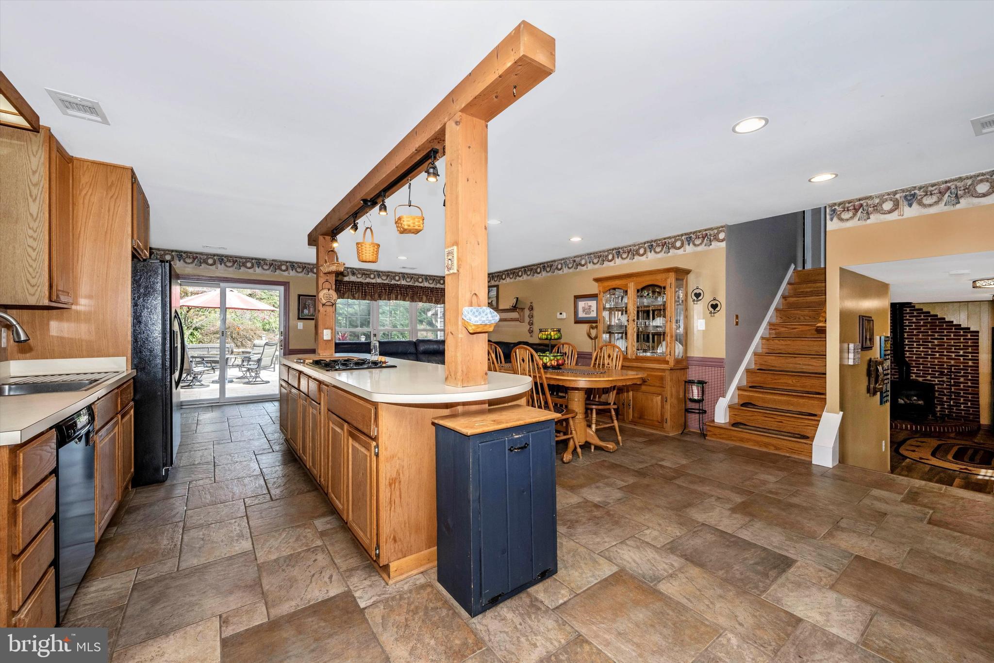 25125 Seneca View Court Gaithersburg, MD 20882 - Photo 11 of 64