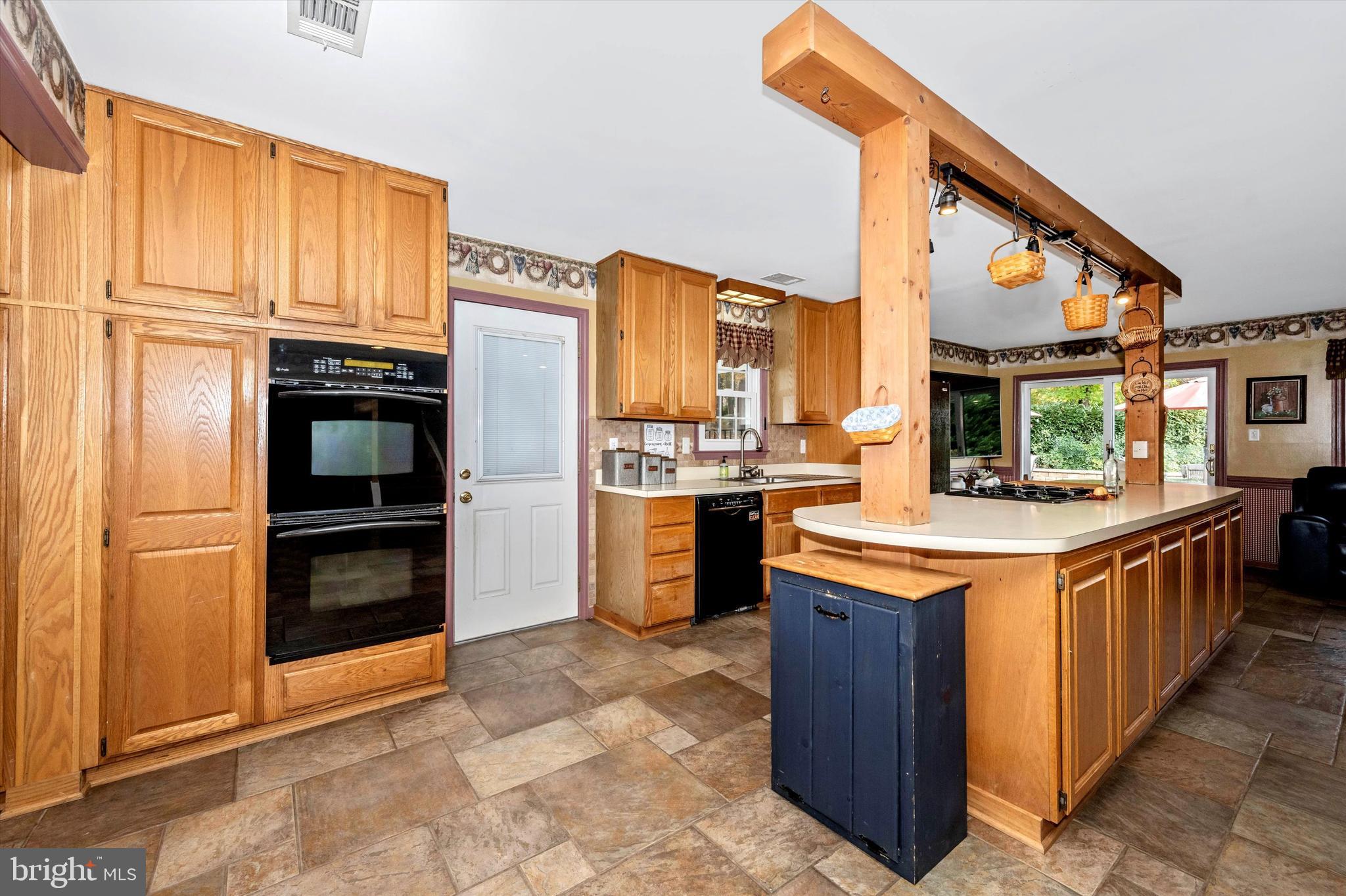 25125 Seneca View Court Gaithersburg, MD 20882 - Photo 13 of 64