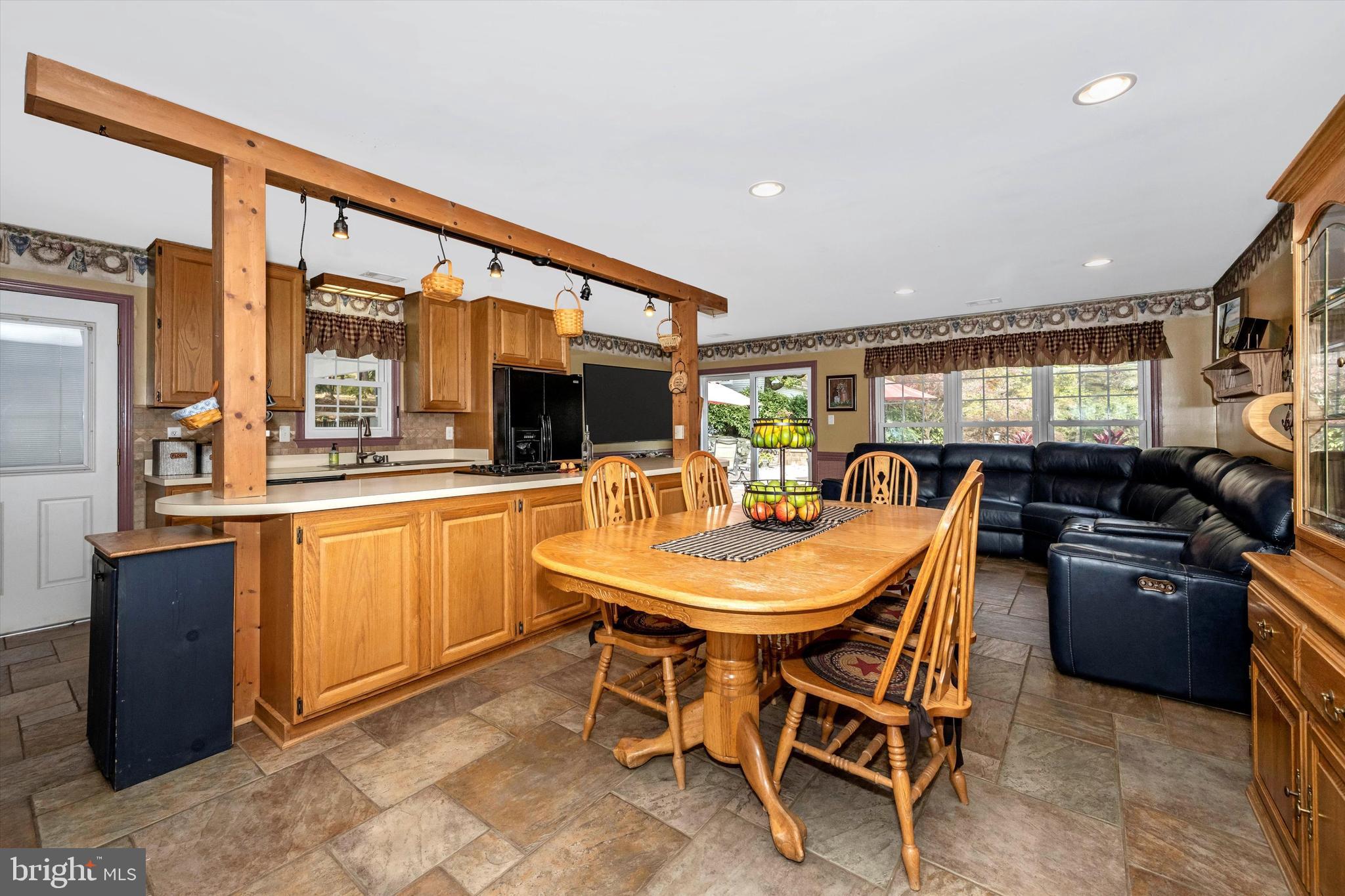 25125 Seneca View Court Gaithersburg, MD 20882 - Photo 14 of 64