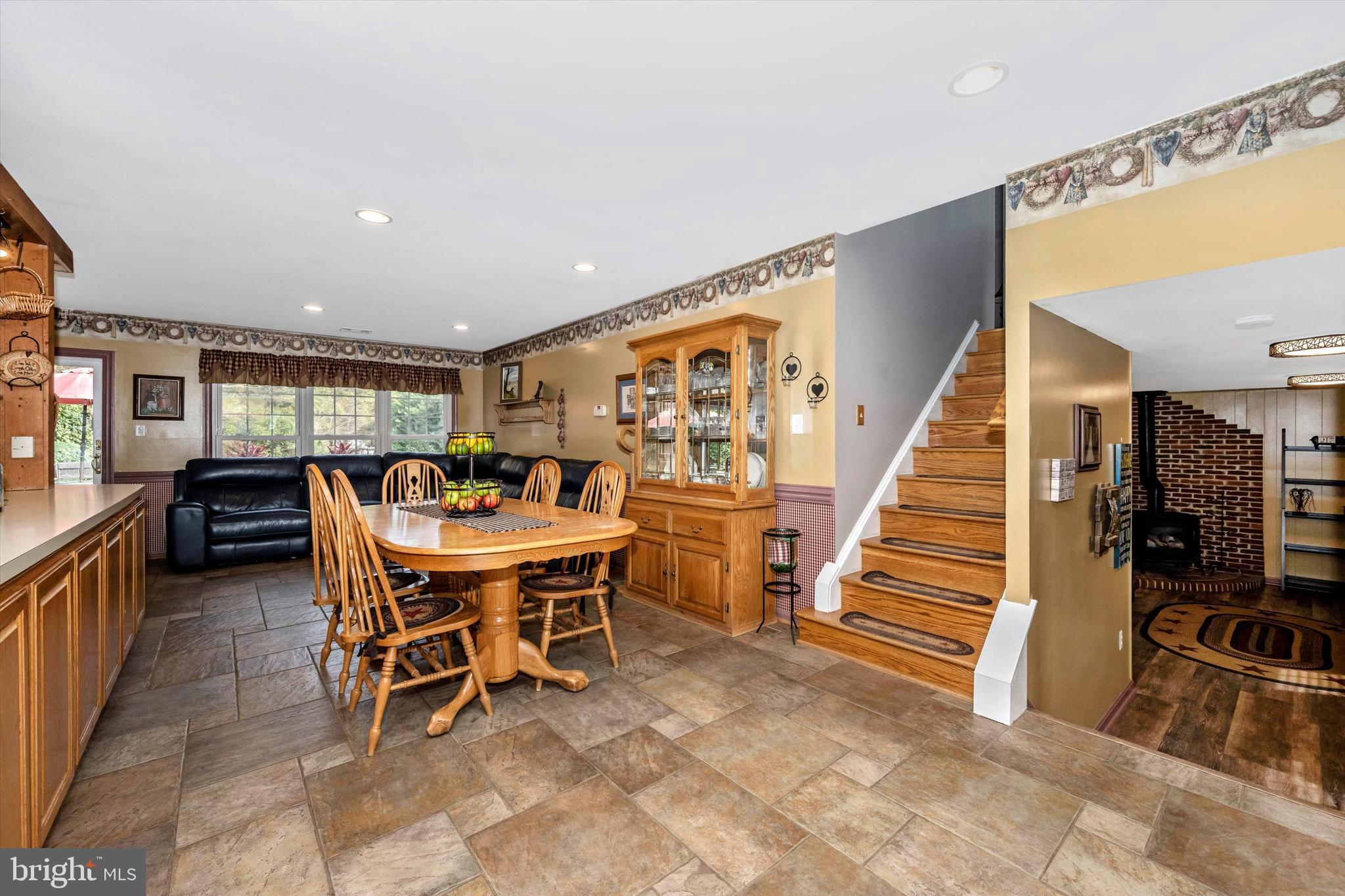 25125 Seneca View Court Gaithersburg, MD 20882 - Photo 16 of 64