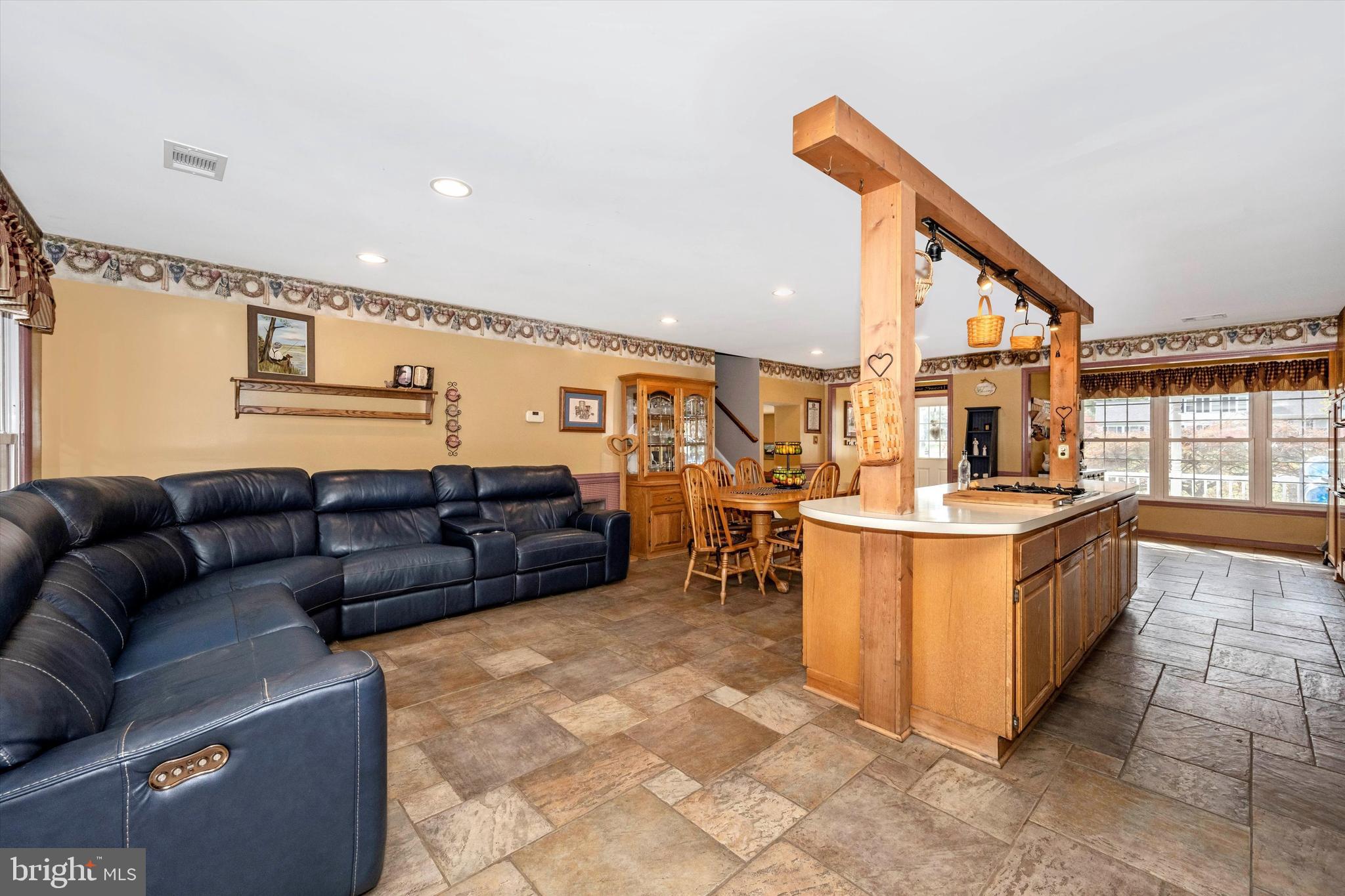 25125 Seneca View Court Gaithersburg, MD 20882 - Photo 25 of 64