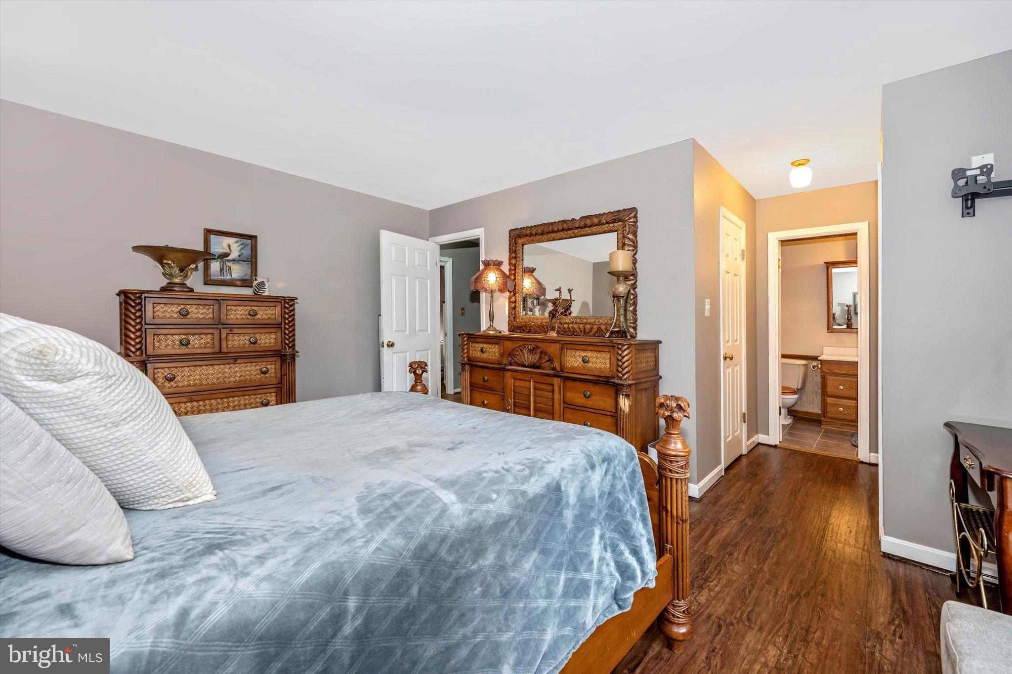 25125 Seneca View Court Gaithersburg, MD 20882 - Photo 28 of 64