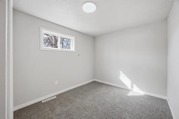 $279,000 | 1108 18th Street North, Fargo, ND 58102