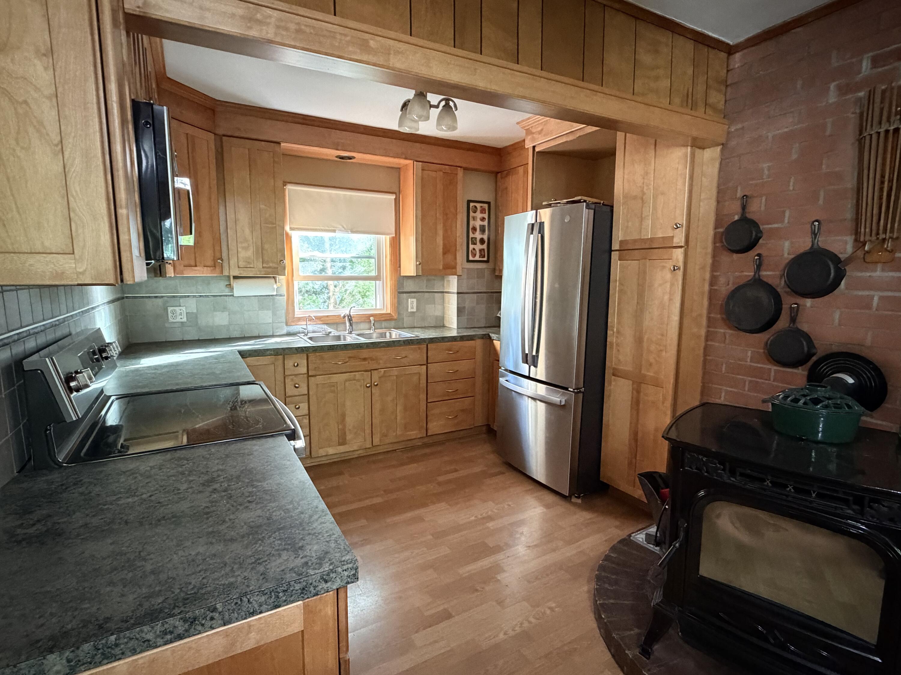 10 Varney Street Lebanon, ME 04027 - Photo 5 of 13 Kitchen