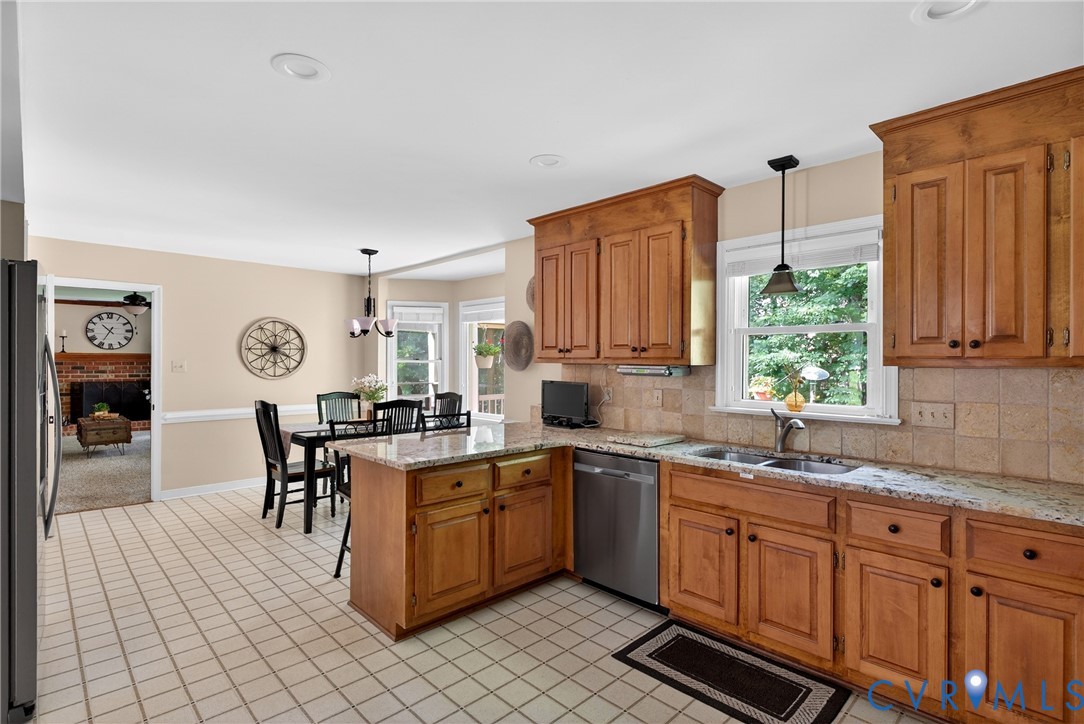 5404 Rock Harbour Road Midlothian, VA 23112 - Photo 20 of 69