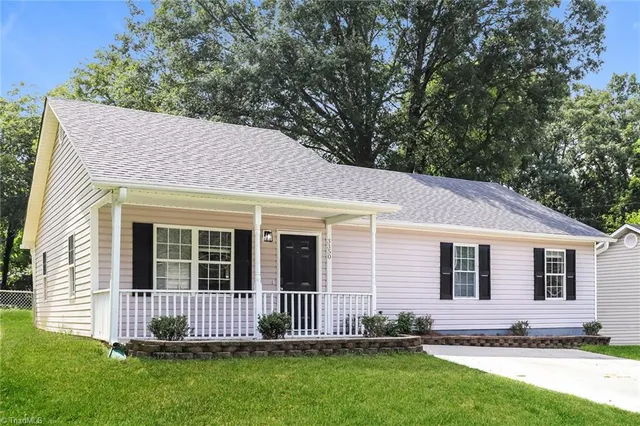 $1,680 | 3350 Rosemont Avenue, Winston-Salem, NC 27127