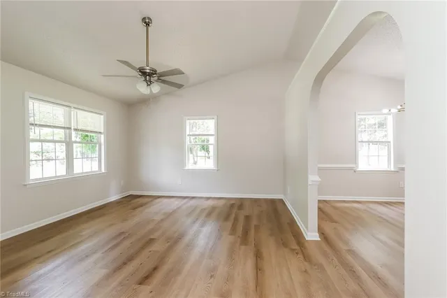 $1,680 | 3350 Rosemont Avenue, Winston-Salem, NC 27127