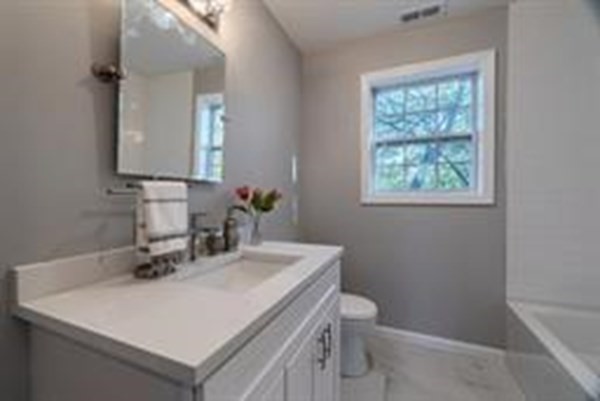 350 South Road, Unit 2 Bedford, MA 01730 - Photo 17 of 26