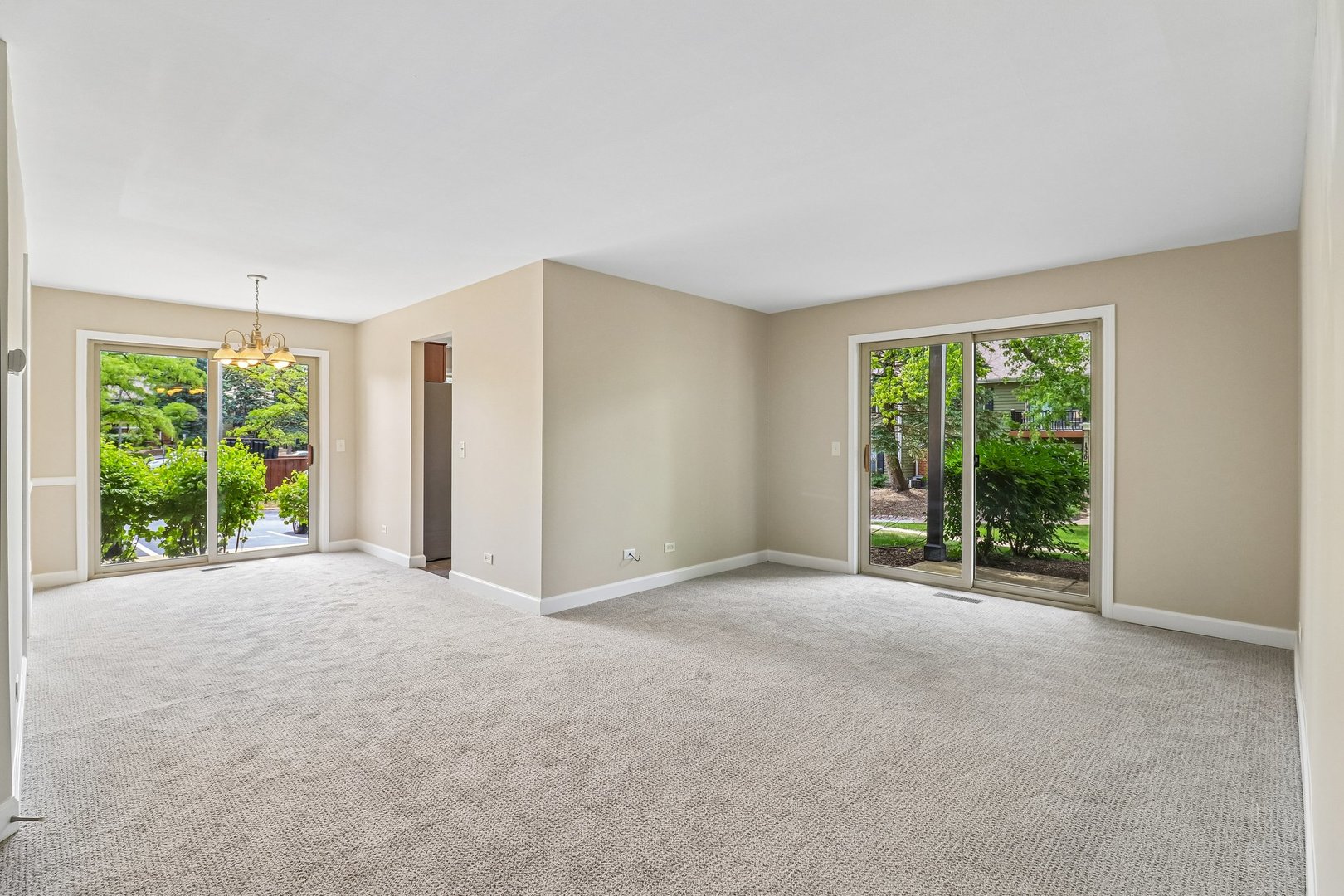 1336 McDowell Road, Unit 104 Naperville, IL 60563 - Photo 8 of 24