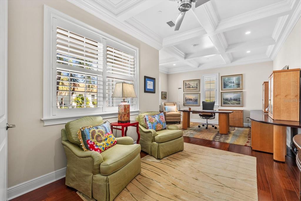 809 Pillitteri Place Venice, FL 34285 - Photo 8 of 60