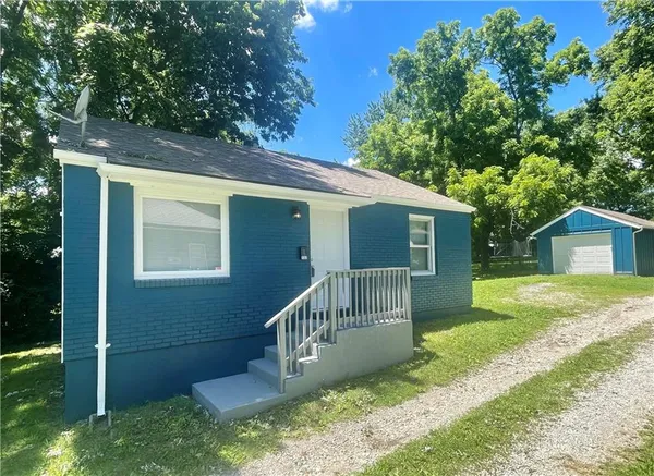 $154,900 | 732 West Stone Street, Independence, MO 64050
