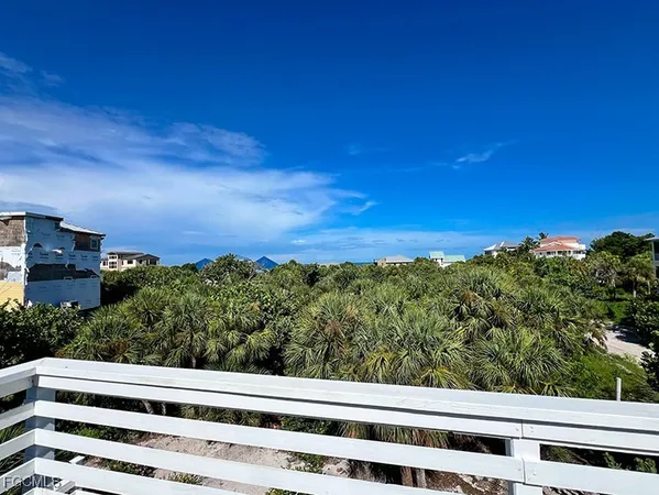 $674,900 | 4561 Smugglers Drive, Upper Captiva, FL 33924