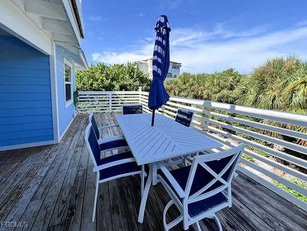 $674,900 | 4561 Smugglers Drive, Upper Captiva, FL 33924