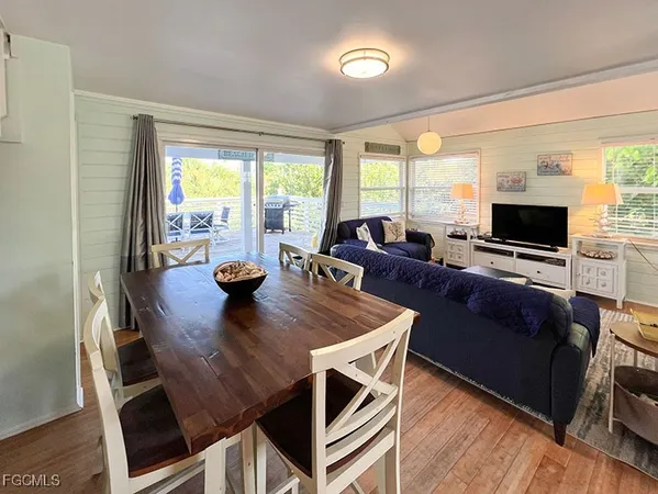 $674,900 | 4561 Smugglers Drive, Upper Captiva, FL 33924