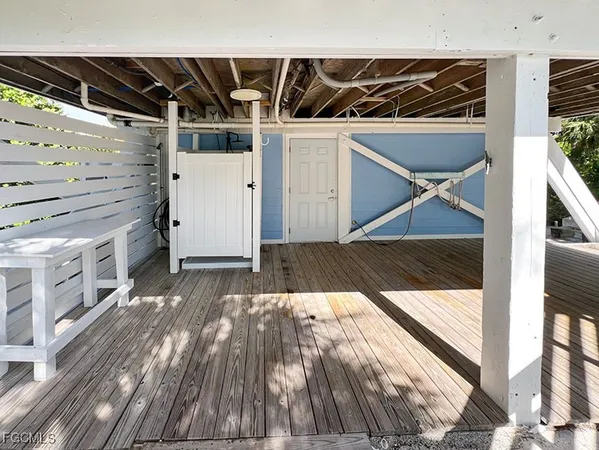 $674,900 | 4561 Smugglers Drive, Upper Captiva, FL 33924