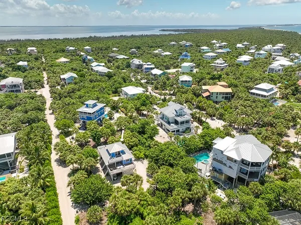 $674,900 | 4561 Smugglers Drive, Upper Captiva, FL 33924