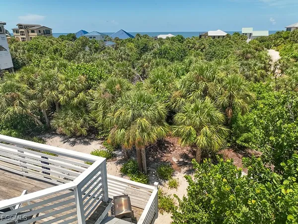 $674,900 | 4561 Smugglers Drive, Upper Captiva, FL 33924