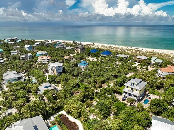 $674,900 | 4561 Smugglers Drive, Upper Captiva, FL 33924