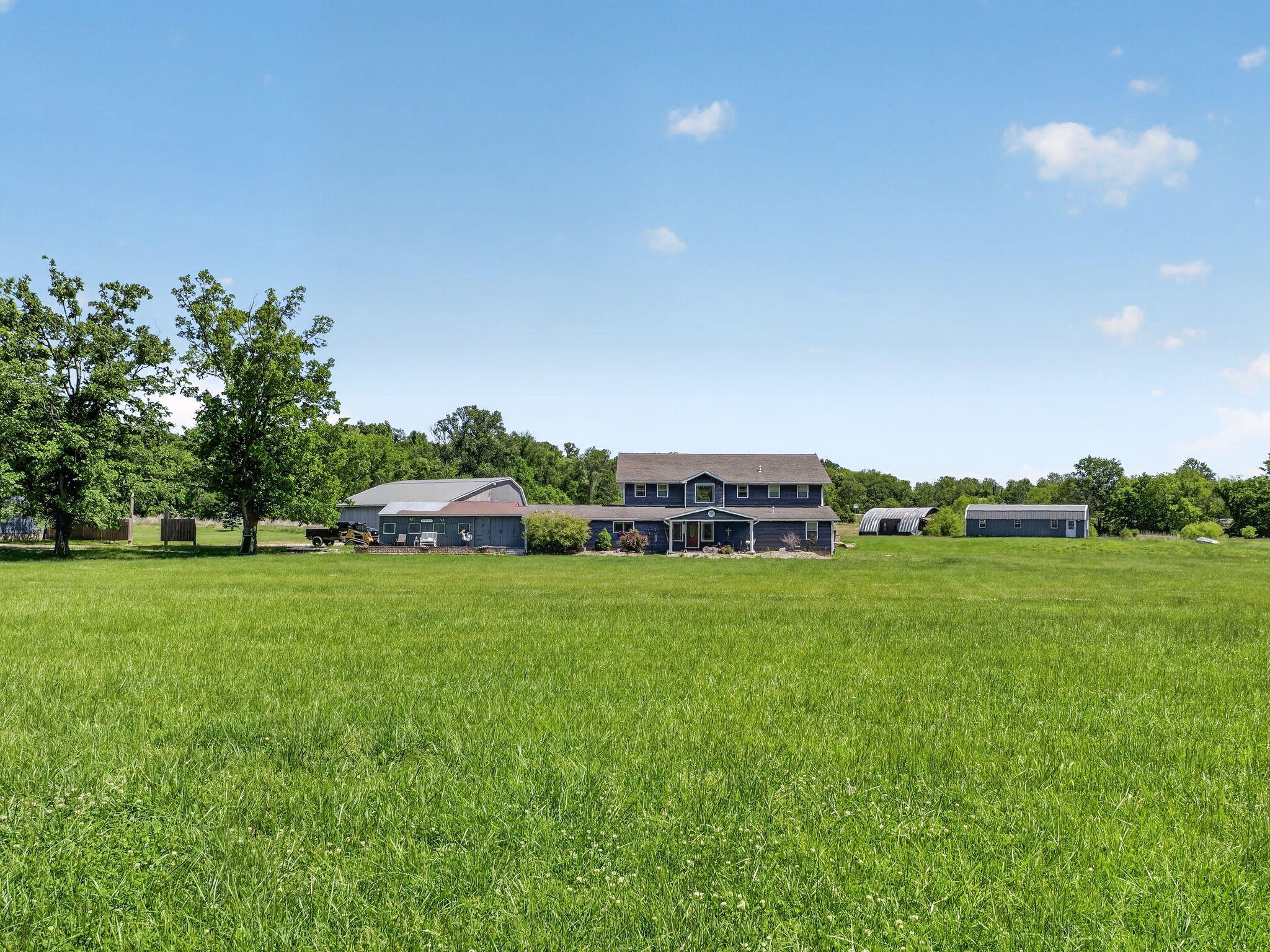 1804 North Prullage Road Vincennes, IN 47591 - Photo 3 of 50 2048x1536