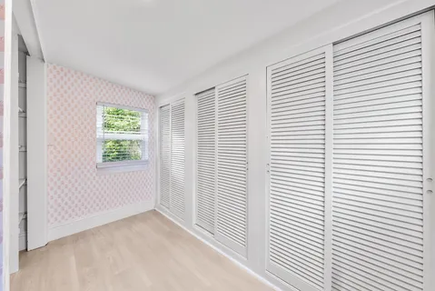 $1,350,000 | 231 Walton Boulevard, West Palm Beach, FL 33405