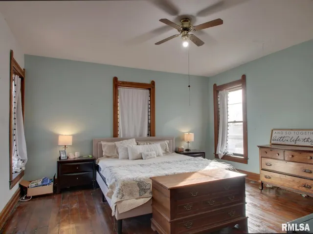 $194,900 | 1604 State Street, Quincy, IL 62301