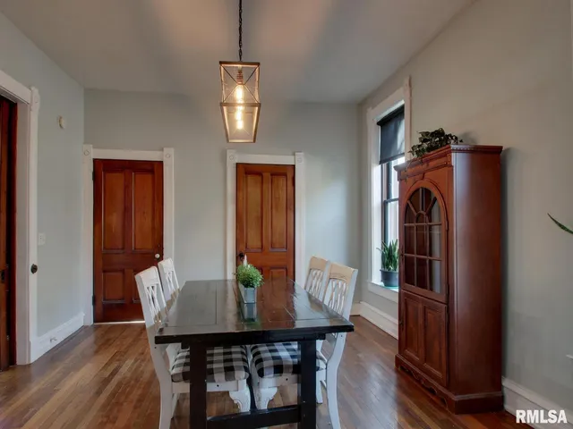 $194,900 | 1604 State Street, Quincy, IL 62301