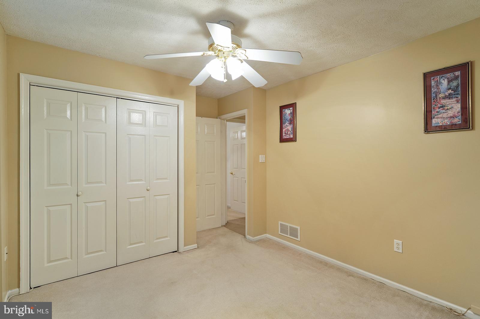 61 Charles Drive New Castle, DE 19720 - Photo 20 of 28