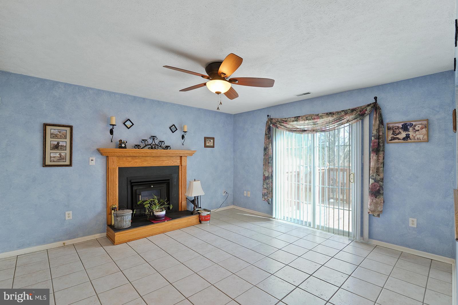 61 Charles Drive New Castle, DE 19720 - Photo 10 of 28