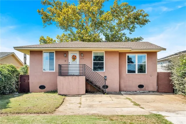 $2,300 | 3713 West Loyola Drive, Kenner, LA 70065