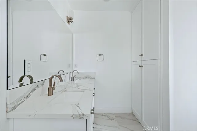 $4,200,000 | 10538 La Reina Avenue, Downey, CA 90241